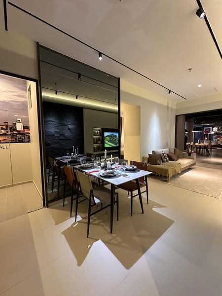 Service Residence for Sale at Summer Suites - Residensi Bukit Meldrum - Kevin Tan - Dining Room - PropertyGuru.com.my