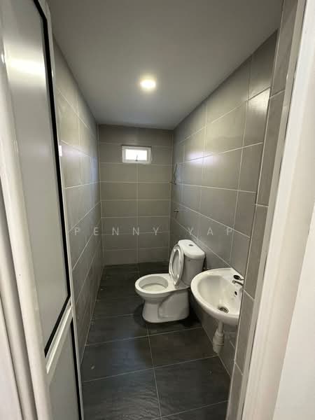 Rumah Teres 1.5-Tingkat untuk Disewa di Kepong Baru (Kepong) - Penny Yap - Bathroom - PropertyGuru.com.my