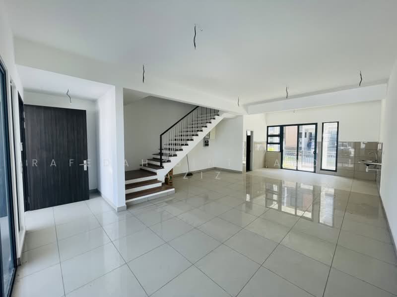Rumah Teres 2-Tingkat untuk Dijual di Elmina (Shah Alam) - Rafedah Binti Abdul Aziz - PropertyGuru.com.my