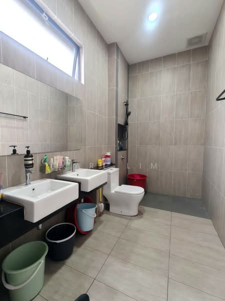 Rumah Kluster untuk Dijual di Taman Desa Tebrau (Tebrau) - Karl Lim - Bathroom - PropertyGuru.com.my