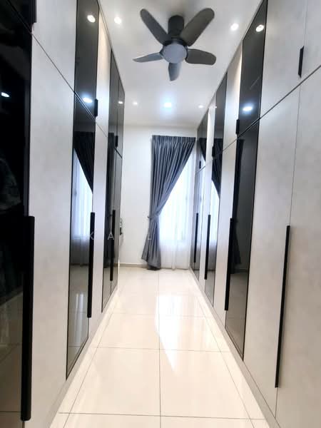 Rumah Kluster untuk Dijual di Taman Desa Tebrau (Tebrau) - Karl Lim - Corridor - PropertyGuru.com.my