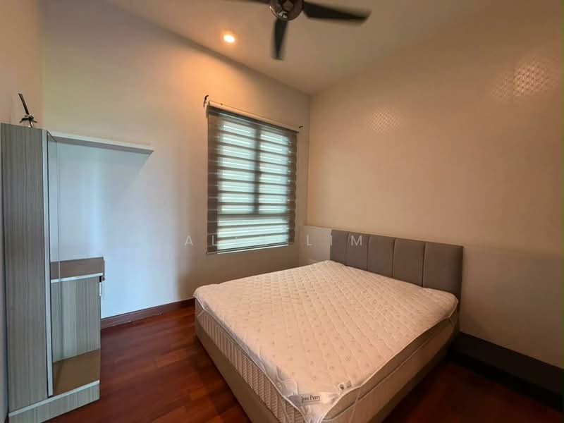 Condominium for Rent at Marinox Sky Villas - Alex Lim - Bedroom - PropertyGuru.com.my