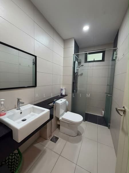 Condominium for Rent at Marinox Sky Villas - Alex Lim - Bathroom - PropertyGuru.com.my