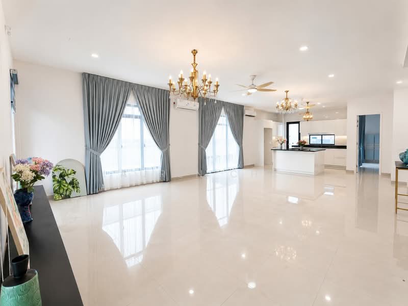 Cluster House for Rent in Taman Ekoflora (Johor Bahru) - Lauren Chai - Living Room - PropertyGuru.com.my