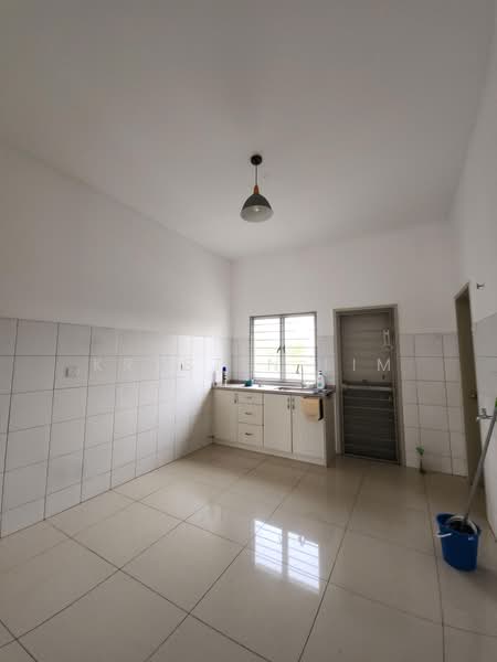 Rumah Teres 2-Tingkat untuk Dijual di Bandar Rimbayu (Telok Panglima Garang) - Krystin Lim - PropertyGuru.com.my