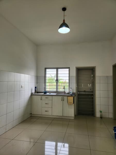 Rumah Teres 2-Tingkat untuk Dijual di Bandar Rimbayu (Telok Panglima Garang) - Krystin Lim - PropertyGuru.com.my