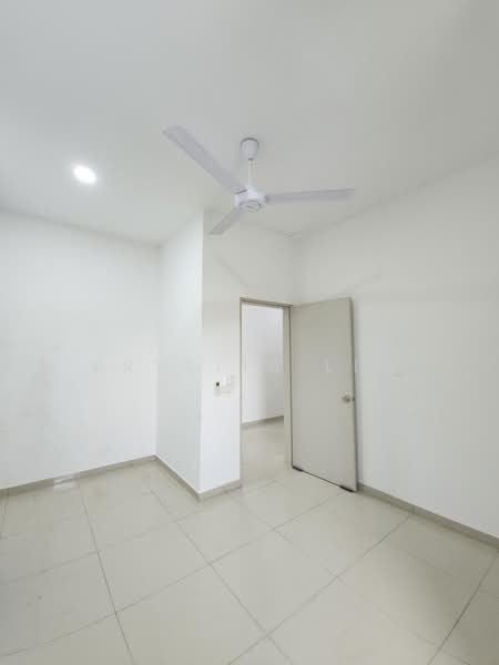 Rumah Teres 2-Tingkat untuk Dijual di Bandar Rimbayu (Telok Panglima Garang) - Krystin Lim - PropertyGuru.com.my