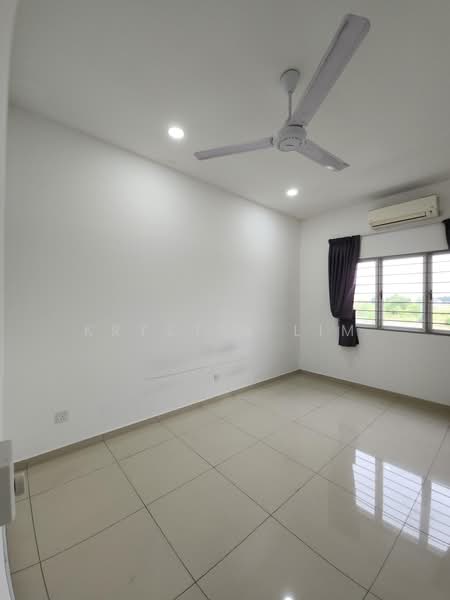 Rumah Teres 2-Tingkat untuk Dijual di Bandar Rimbayu (Telok Panglima Garang) - Krystin Lim - PropertyGuru.com.my
