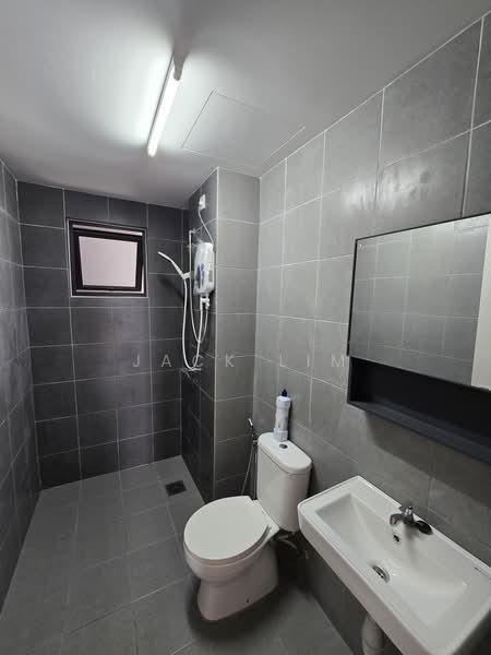 Kondominium untuk Disewa di Pitta Residensi - Jack Lim - Bathroom - PropertyGuru.com.my