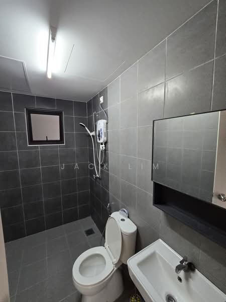 Kondominium untuk Disewa di Pitta Residensi - Jack Lim - Bathroom - PropertyGuru.com.my