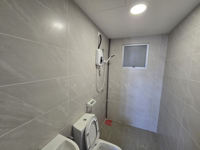 Kondominium untuk Disewa di Pitta Residensi - Jack Lim - Bathroom - PropertyGuru.com.my