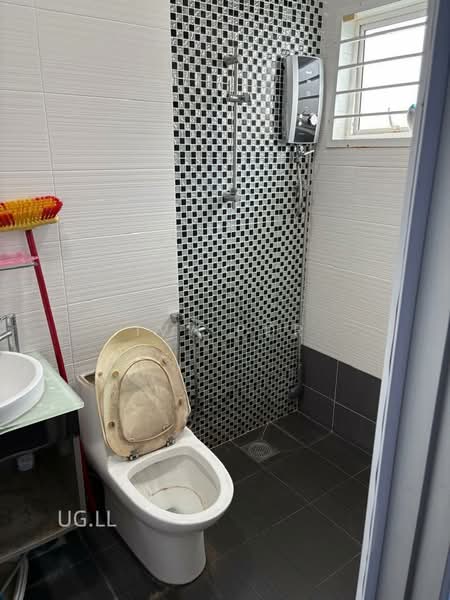 2-storey Terraced House for Sale in Bandar Bukit Tinggi 2 (Klang) - Ivy Por - Bathroom - PropertyGuru.com.my