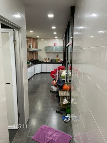 2-storey Terraced House for Sale in Bandar Bukit Tinggi 2 (Klang) - Ivy Por - Kitchen - PropertyGuru.com.my