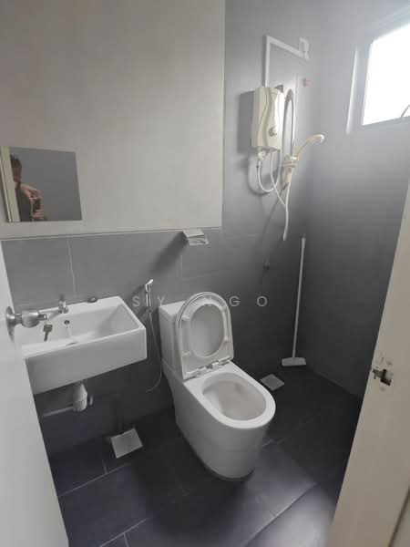 Rumah Teres 2-Tingkat untuk Dijual di Bandar Pulai Jaya (Kulai) - SY Ngo - Bathroom - PropertyGuru.com.my