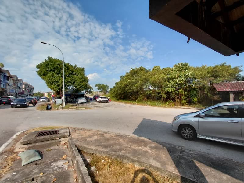 1-storey Terraced House for Sale in Taman Mawar (Bandar Kinrara) - WK Foong - PropertyGuru.com.my