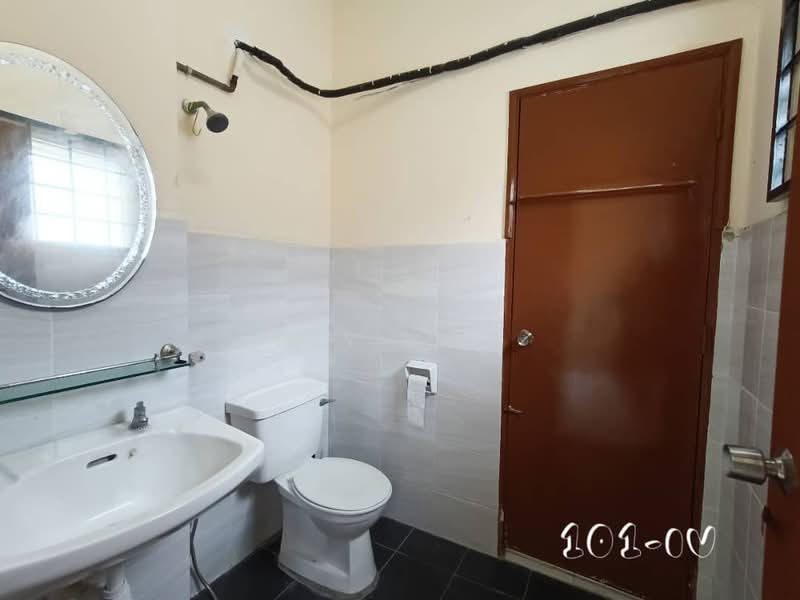 Rumah Teres 2-Tingkat untuk Disewa di Bandar Bukit Tinggi (Klang) - Ivy Por - Bathroom - PropertyGuru.com.my