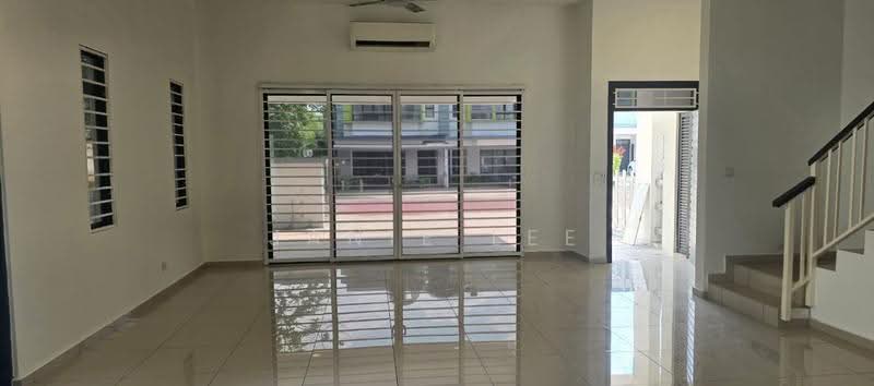 Semi-Detached House for Sale in Setia Ecohill (Semenyih) - Janie Lee - Living Room - PropertyGuru.com.my