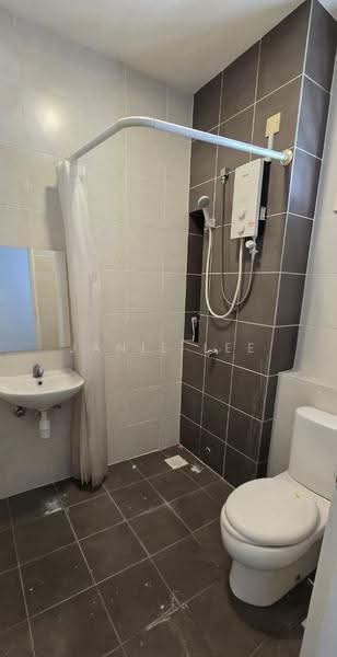 Semi-Detached House for Sale in Setia Ecohill (Semenyih) - Janie Lee - Bathroom - PropertyGuru.com.my