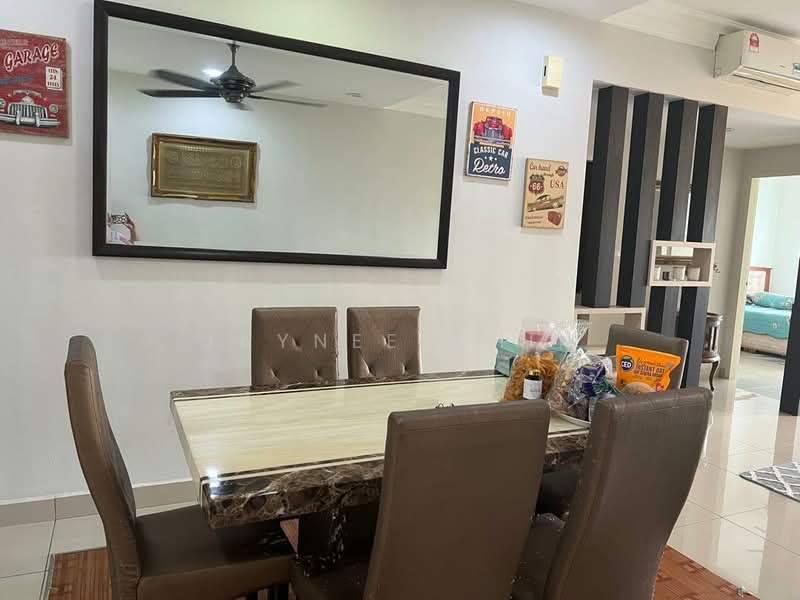 Kondominium untuk Disewa di Simfoni 1 - Jaynee Chin - Dining Room - PropertyGuru.com.my