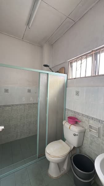 Rumah Teres 2-Tingkat untuk Disewa di Bayan Baru (Penang) - Sammi SC - Bathroom - PropertyGuru.com.my