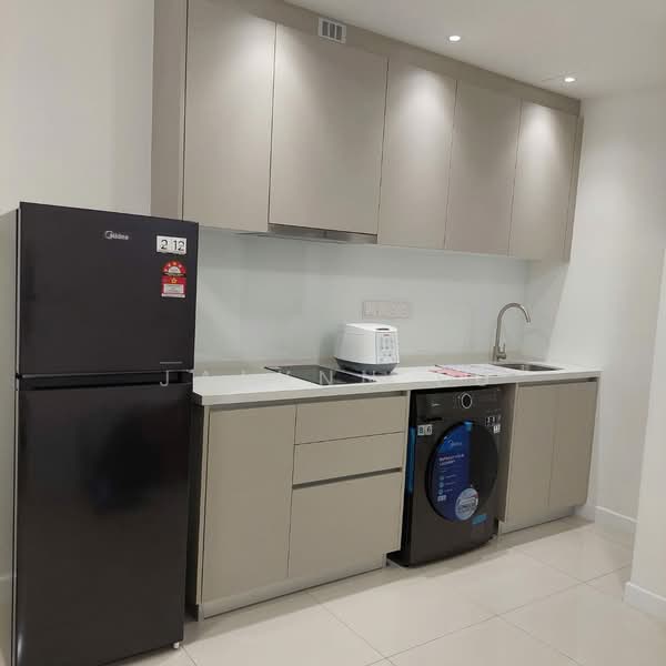 Condominium for Rent at Skyline KL - Jalynn Eu - Kitchen - PropertyGuru.com.my