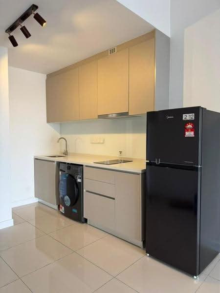 Condominium for Rent at Skyline KL - Jalynn Eu - Kitchen - PropertyGuru.com.my