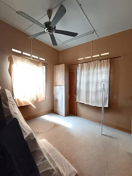 Rumah Teres 1-Tingkat untuk Dijual di Durian Tunggal (Melaka) - Ching Linn Sei - PropertyGuru.com.my