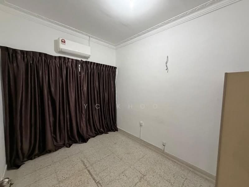 Rumah Teres 1-Tingkat untuk Disewa di Taman Pelangi (Johor Bahru) - YC Khoo - PropertyGuru.com.my