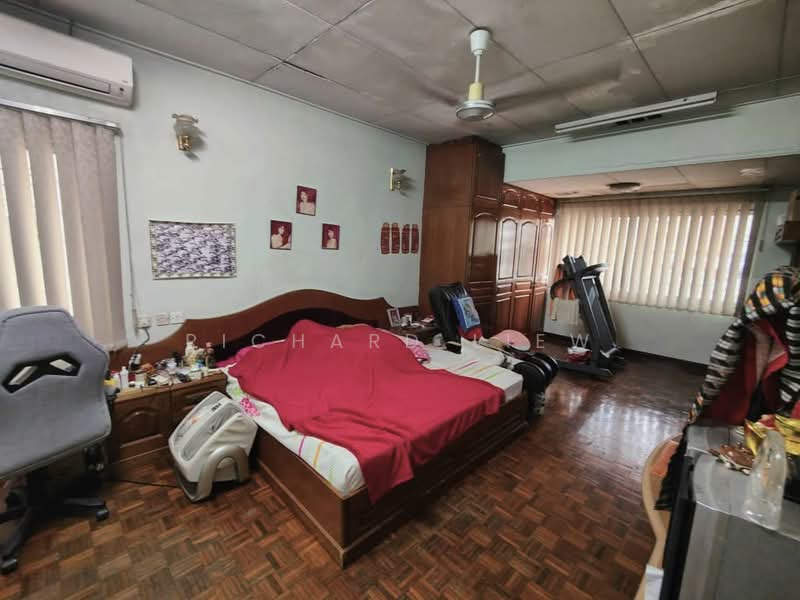 Rumah Teres 2-Tingkat untuk Dijual di Damansara Kim (Petaling Jaya) - Richard Liew - Bedroom - PropertyGuru.com.my