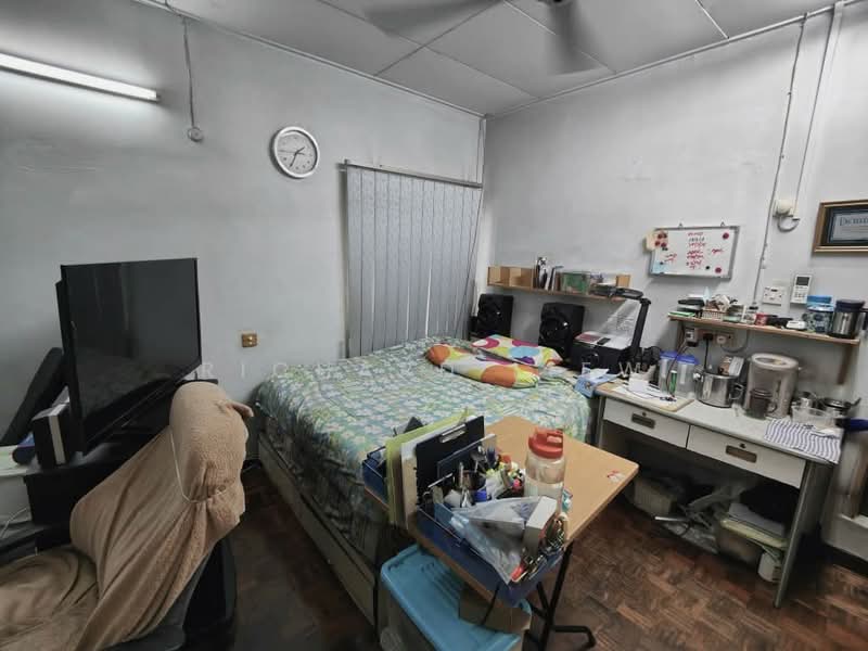 Rumah Teres 2-Tingkat untuk Dijual di Damansara Kim (Petaling Jaya) - Richard Liew - Bedroom - PropertyGuru.com.my