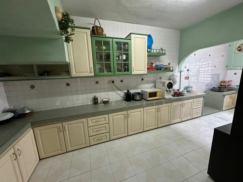 Rumah Teres 2-Tingkat untuk Dijual di Damansara Kim (Petaling Jaya) - Richard Liew - Kitchen - PropertyGuru.com.my