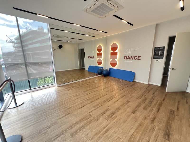 Service Residence for Sale at Savvy @ Riana Dutamas - Zul Arif - Gym - PropertyGuru.com.my