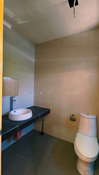 2-storey Terraced House for Sale in Bandar Seri Coalfields (Sungai Buloh) - Lucas Loh - Bathroom - PropertyGuru.com.my
