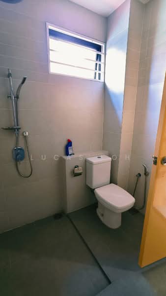 2-storey Terraced House for Sale in Bandar Seri Coalfields (Sungai Buloh) - Lucas Loh - Bathroom - PropertyGuru.com.my