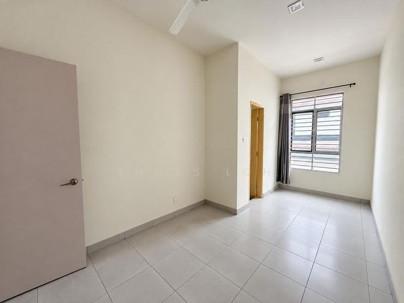 Rumah Teres 2-Tingkat untuk Dijual di Bandar Seri Coalfields (Sungai Buloh) - Lucas Loh - Interior - PropertyGuru.com.my