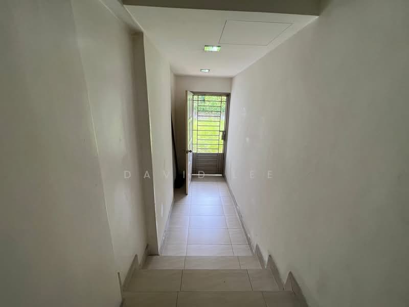 Rumah Teres 2-Tingkat untuk Dijual di Taman Pinggiran Templer (Selayang) - David Lee - Corridor - PropertyGuru.com.my
