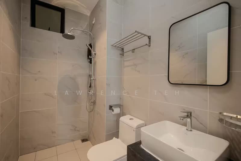 Kediaman Servis untuk Dijual di Space Residency - Lawrence Teh - Bathroom - PropertyGuru.com.my