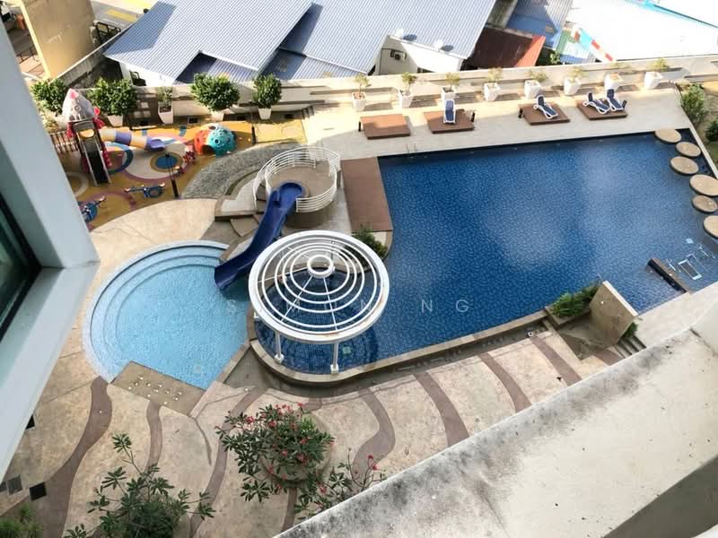 Kondominium untuk Dijual di The Signature Condo - Simon Ng - Pool - PropertyGuru.com.my