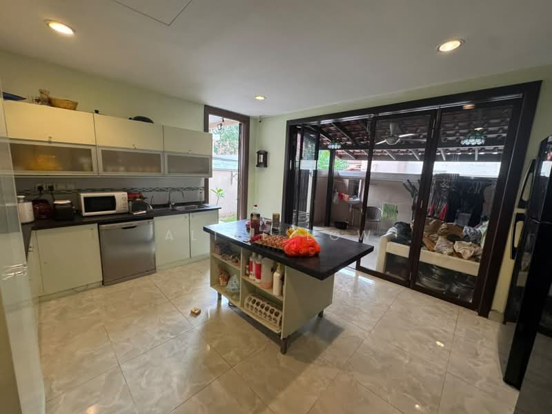 Semi-Detached House for Sale in Kuala Lumpur (Kuala Lumpur) - Alice Low - Kitchen - PropertyGuru.com.my