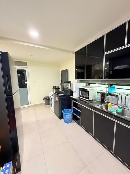 Rumah Teres 2-Tingkat untuk Dijual di Permas Jaya (Johor Bahru) - Karl Lim - Kitchen - PropertyGuru.com.my