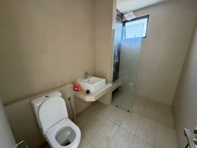 Rumah Teres 2-Tingkat untuk Dijual di Ijok (Selangor) - Lucas Loh - Bathroom - PropertyGuru.com.my