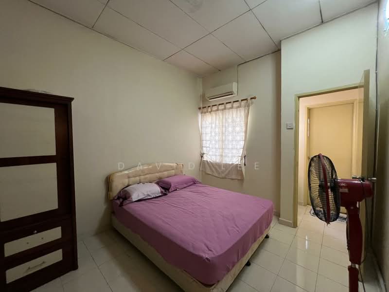 2-storey Terraced House for Sale in Taman Garing Utama (Rawang) - David Lee - Bedroom - PropertyGuru.com.my