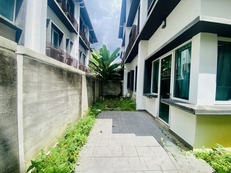 Semi-Detached House for Sale in Ampang (Selangor) - Shiqin Saidin - Exterior - PropertyGuru.com.my