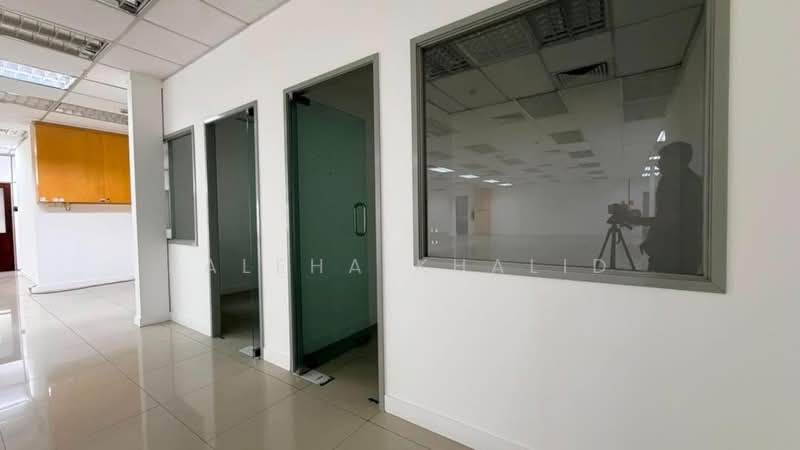 Commercial Bungalow for Rent in Seksyen 16 (Shah Alam) - Zaleha Khalid - PropertyGuru.com.my