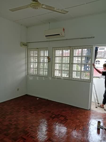Rumah Teres 2-Tingkat untuk Disewa di Serdang (Seri Kembangan) - Melvin . - Interior - PropertyGuru.com.my