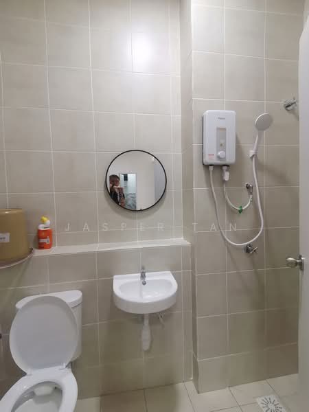 Service Residence for Rent at RESIDENSI SELANGORKU OLEANDER - Jasper Tan - Bathroom - PropertyGuru.com.my