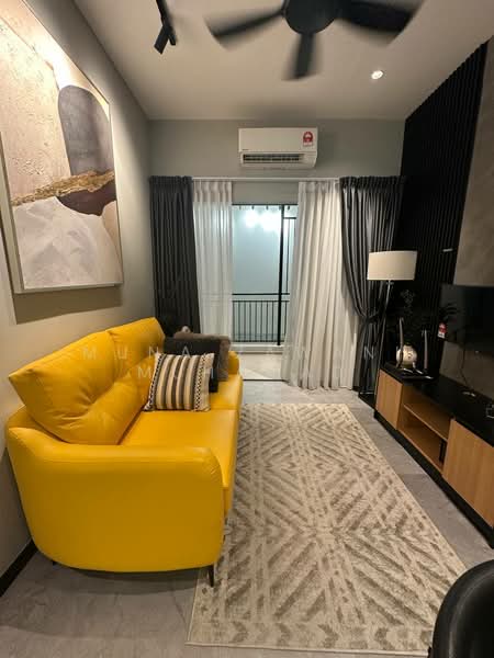 Kediaman Servis untuk Dijual di The Vybe @ Techzone - Muna Zawani Muhamad - Living Room - PropertyGuru.com.my