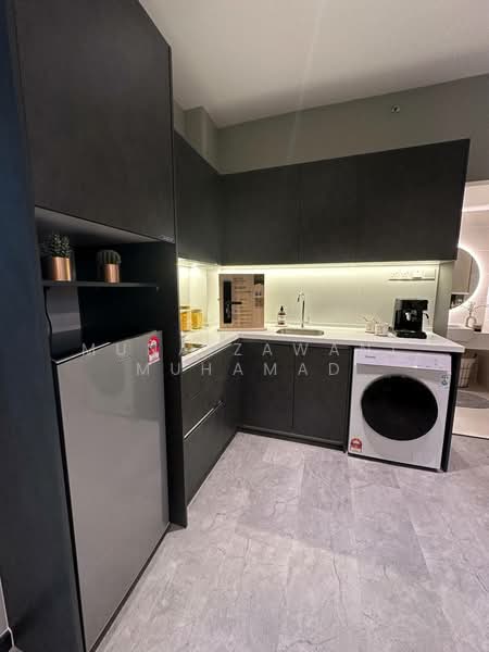 Kediaman Servis untuk Dijual di The Vybe @ Techzone - Muna Zawani Muhamad - Kitchen - PropertyGuru.com.my