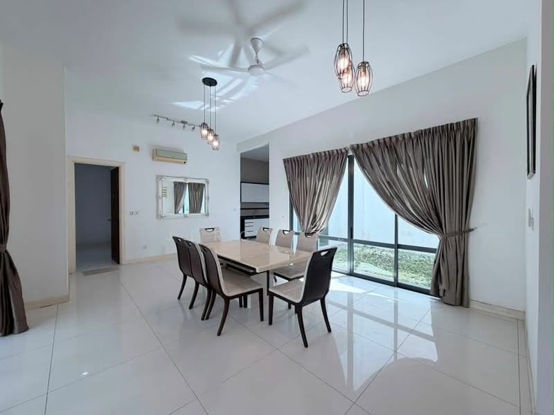 Rumah Berkembar untuk Disewa di East Ledang (Iskandar Puteri (Nusajaya)) - Jercy Ten - Dining Room - PropertyGuru.com.my