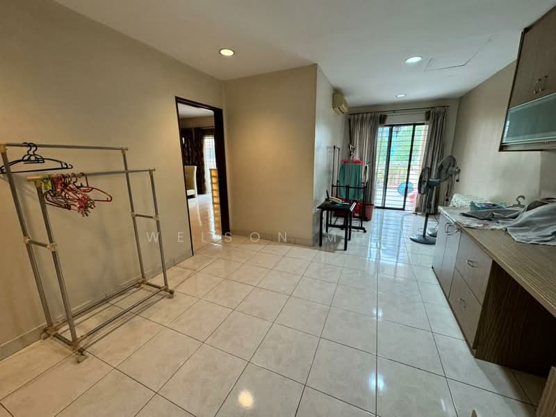 Rumah Berkembar untuk Dijual di Laman Residen Kipark Sri Utara (Batu Caves) - Welson Moo - Living Room - PropertyGuru.com.my
